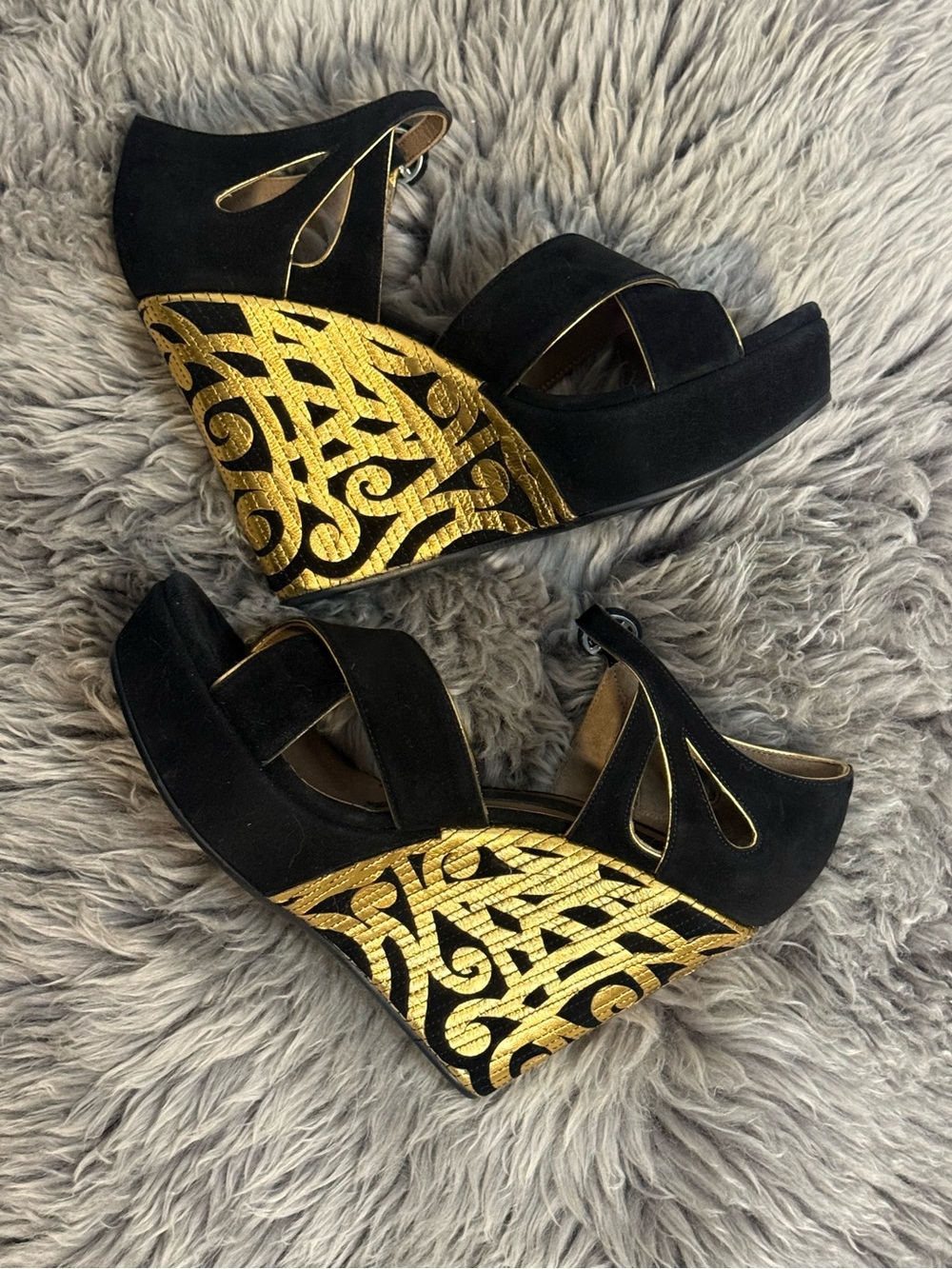 Marni Never Worn Black Suede & Gold Cutout Platform Wedge Sandals 37